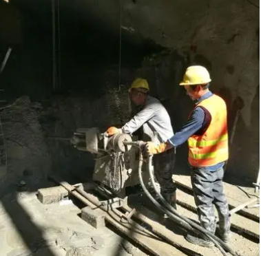 公坡镇水下抗分散灌浆料特点 水下不分散注浆料介绍